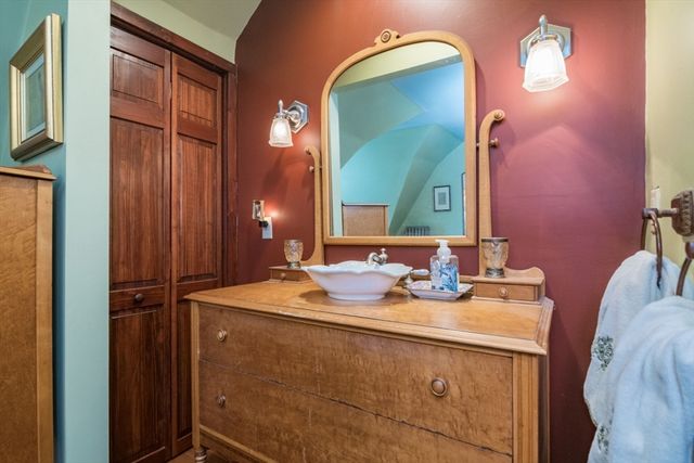 332-334 Forest Park Ave, Springfield, MA 01108