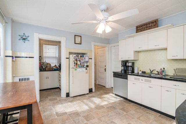 332-334 Forest Park Ave, Springfield, MA 01108