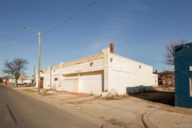 714 W McNichols Street, Detroit, MI 48235