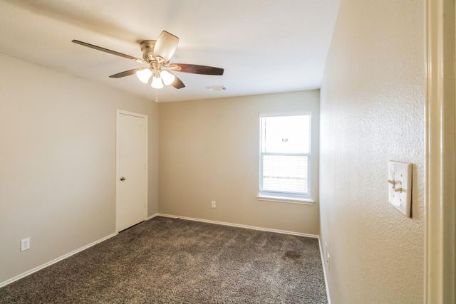 3519 Apache Meadows Drive, Baytown, TX 77521