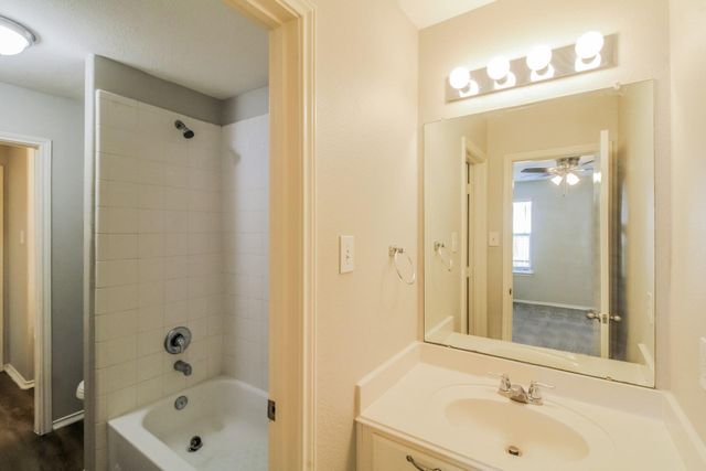 3519 Apache Meadows Drive, Baytown, TX 77521