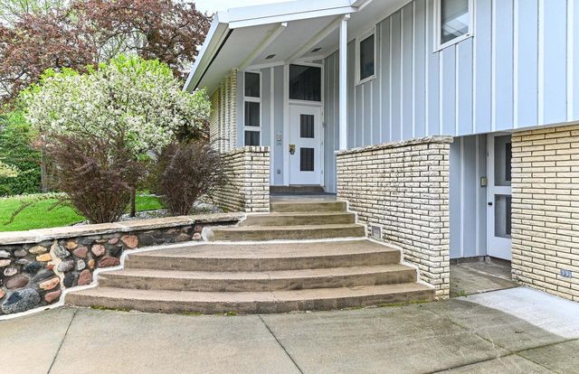 301 W Indian Creek COURT, Fox Point, WI 53217