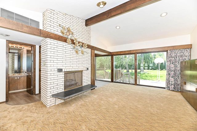 301 W Indian Creek COURT, Fox Point, WI 53217