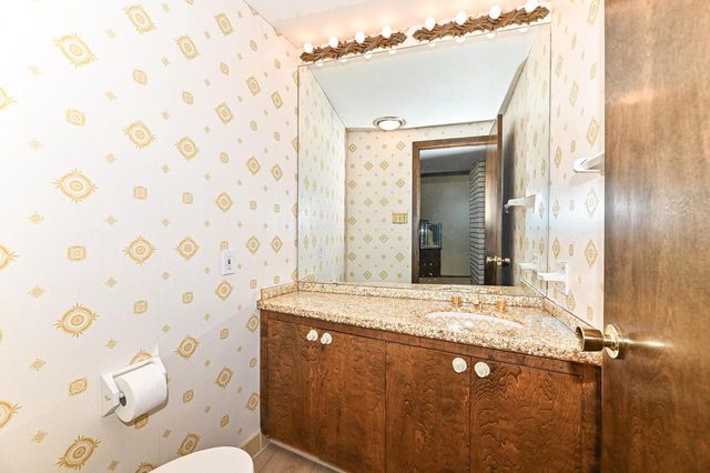 301 W Indian Creek COURT, Fox Point, WI 53217