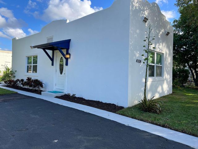 4104 GARDEN Avenue, West Palm Beach, FL 33405