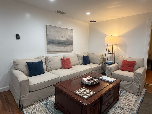4104 GARDEN Avenue, West Palm Beach, FL 33405