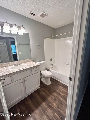 2815 MAJESTIC CYPRESS Drive E, Jacksonville, FL 32233