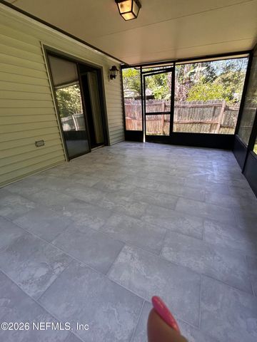 2815 MAJESTIC CYPRESS Drive E, Jacksonville, FL 32233