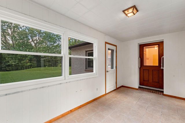2357 State Highway 33, West Bend, WI 53095