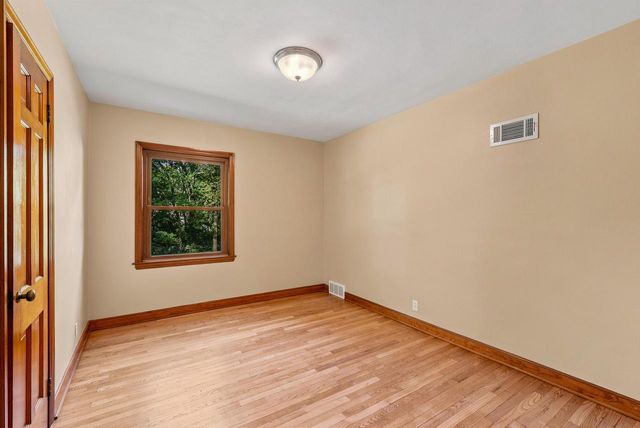 2357 State Highway 33, West Bend, WI 53095