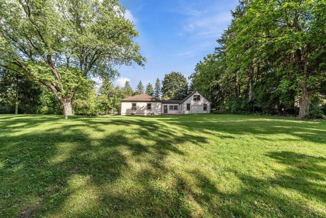 2357 State Highway 33, West Bend, WI 53095