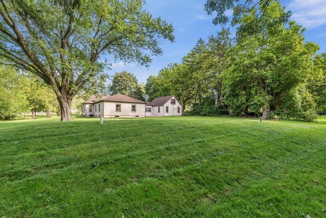 2357 State Highway 33, West Bend, WI 53095