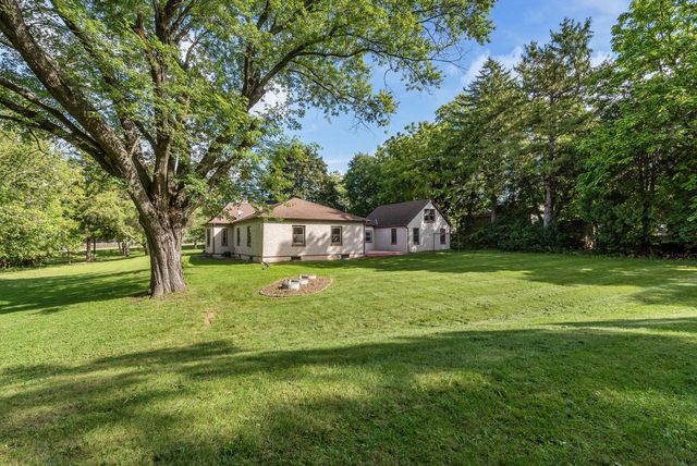 2357 State Highway 33, West Bend, WI 53095