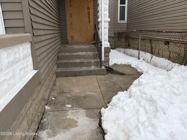 1851 Date St, Louisville, KY 40210