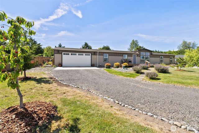 61 Kestral Place, Sequim, WA 98382