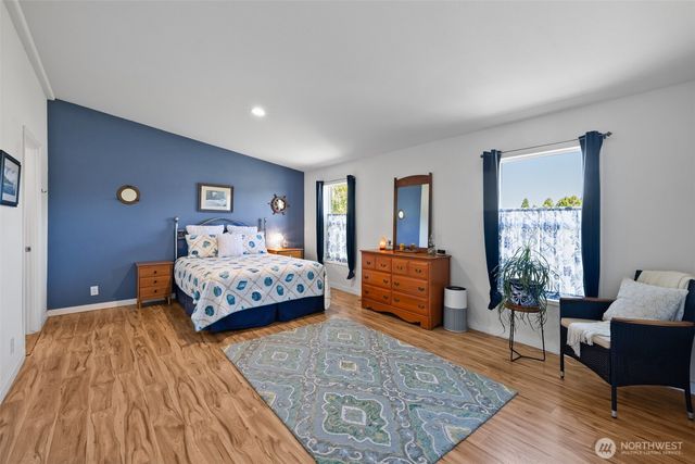 61 Kestral Place, Sequim, WA 98382