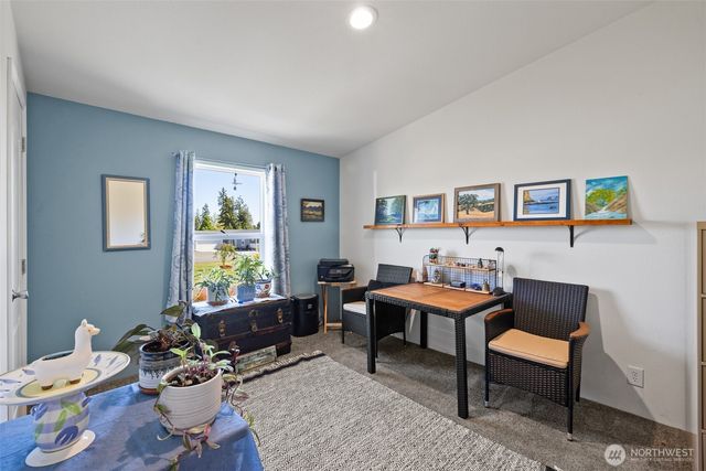 61 Kestral Place, Sequim, WA 98382