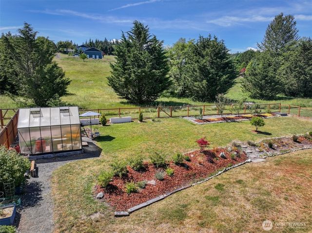 61 Kestral Place, Sequim, WA 98382