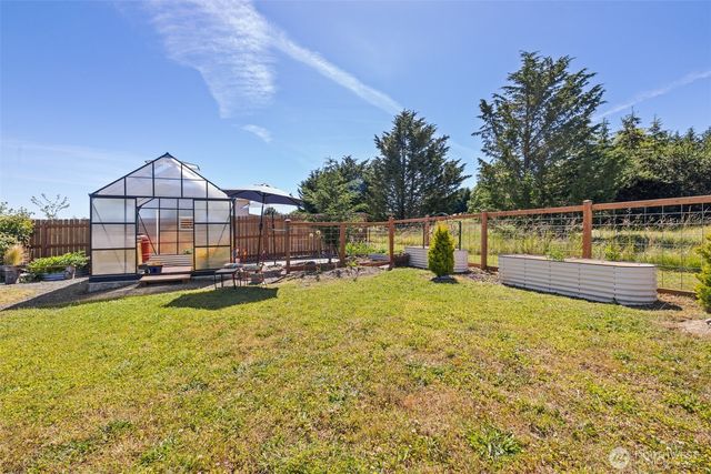 61 Kestral Place, Sequim, WA 98382