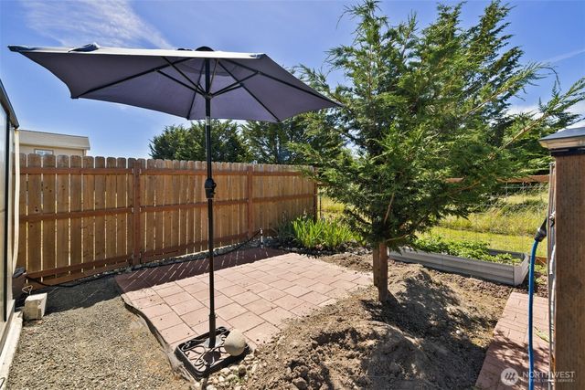 61 Kestral Place, Sequim, WA 98382