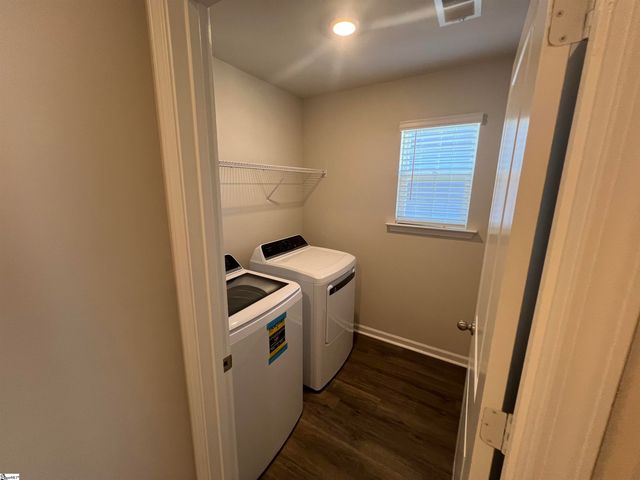 732 Camperdown Way, Spartanburg, SC 29301