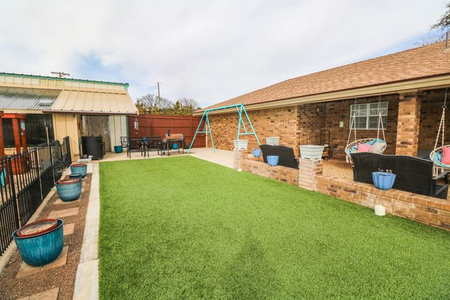 2801 Phelps Avenue, Littlefield, TX 79339