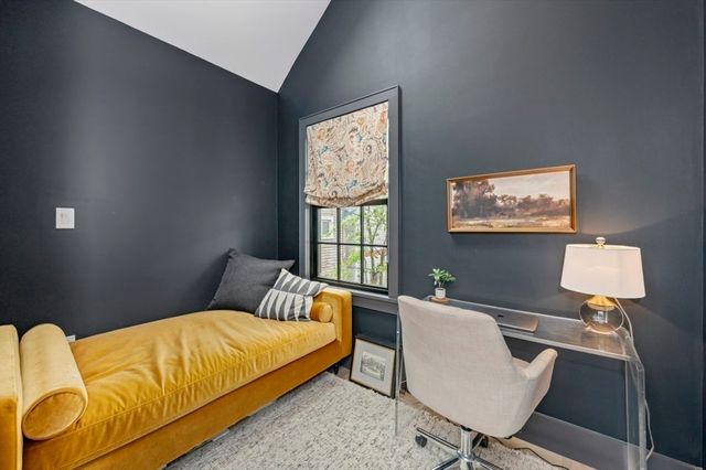 208 Windsor St, Cambridge, MA 02139