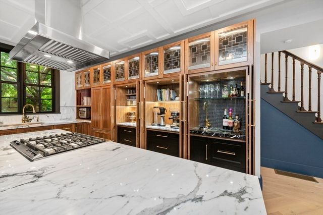 208 Windsor St, Cambridge, MA 02139