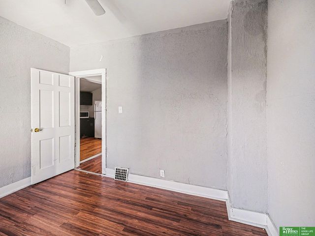 4528 Burdette Street, Omaha, NE 68104