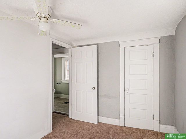 4528 Burdette Street, Omaha, NE 68104