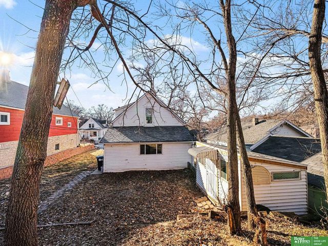 4528 Burdette Street, Omaha, NE 68104