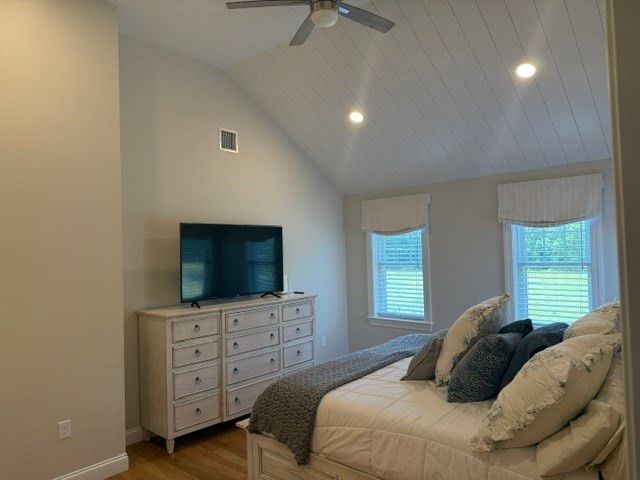92 Herring Pond Rd, Plymouth, MA 02360