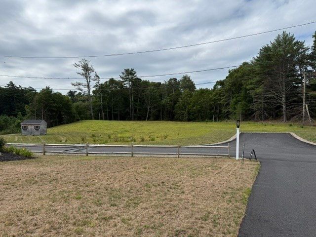 92 Herring Pond Rd, Plymouth, MA 02360