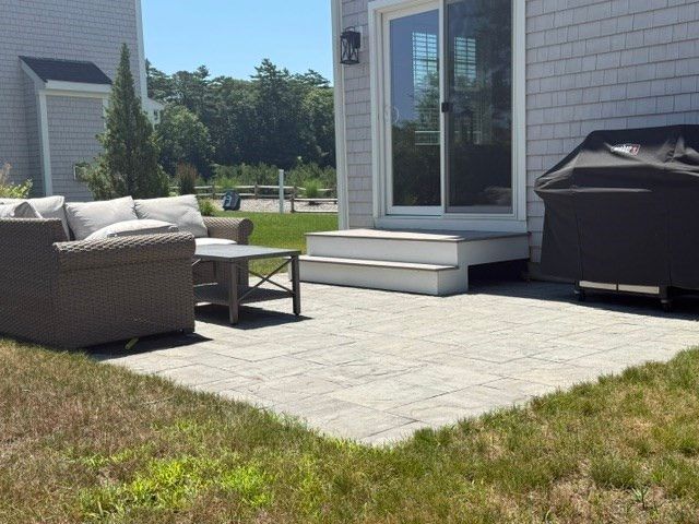 92 Herring Pond Rd, Plymouth, MA 02360