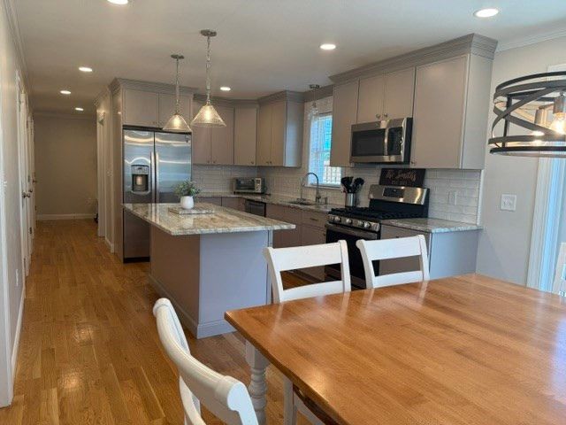 92 Herring Pond Rd, Plymouth, MA 02360