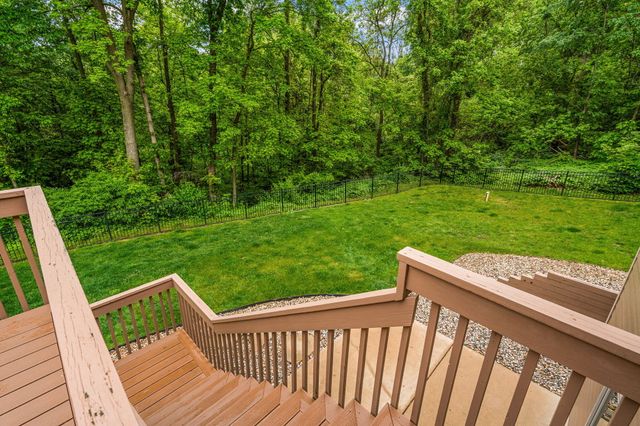 64 Nicholas Drive, Valparaiso, IN 46383