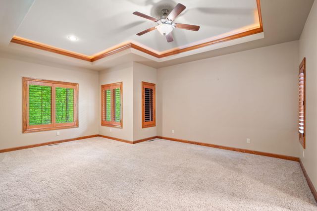 64 Nicholas Drive, Valparaiso, IN 46383