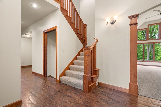 64 Nicholas Drive, Valparaiso, IN 46383