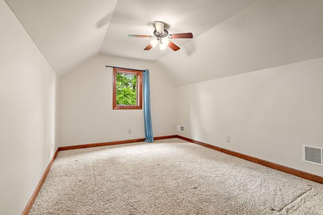 64 Nicholas Drive, Valparaiso, IN 46383