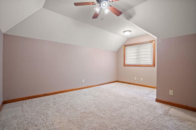 64 Nicholas Drive, Valparaiso, IN 46383