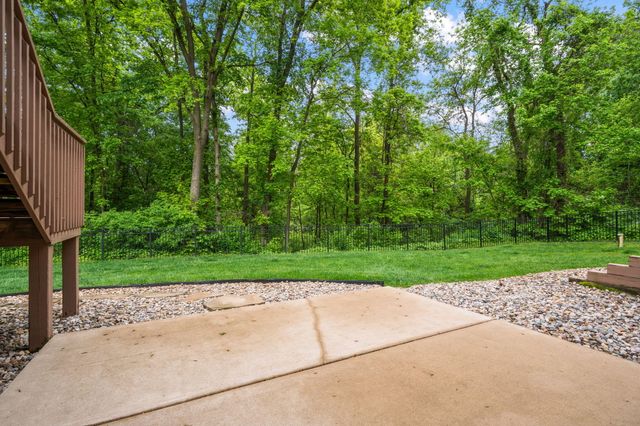 64 Nicholas Drive, Valparaiso, IN 46383
