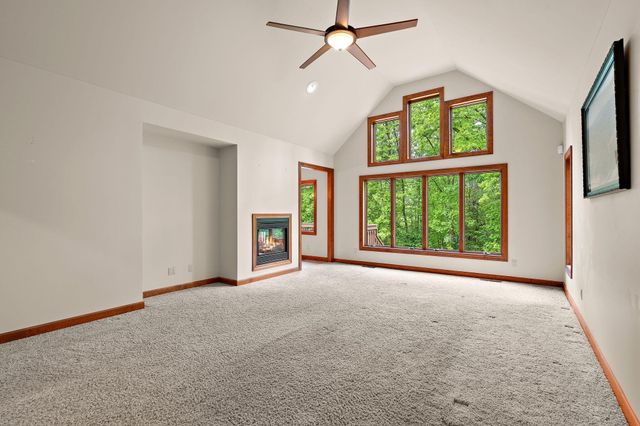64 Nicholas Drive, Valparaiso, IN 46383