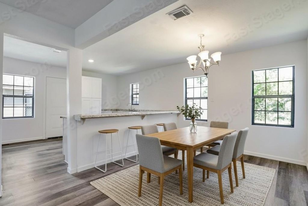 513 Mayford Street, Houston, TX 77076