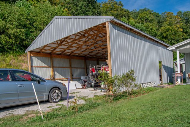 2850 Lower Licking Road, Morehead, KY 40351