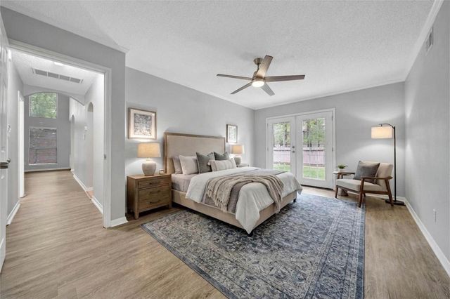 9 W Lance Leaf Road, The Woodlands, TX 77381