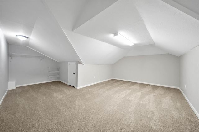 9 W Lance Leaf Road, The Woodlands, TX 77381