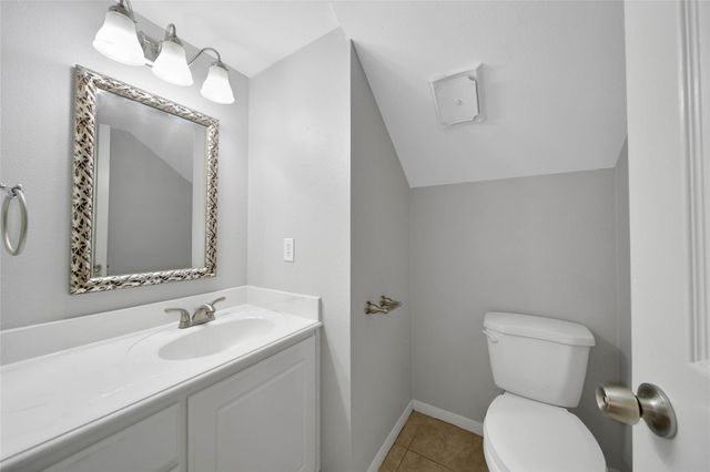 9 W Lance Leaf Road, The Woodlands, TX 77381