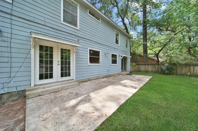 9 W Lance Leaf Road, The Woodlands, TX 77381