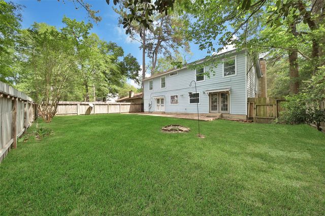 9 W Lance Leaf Road, The Woodlands, TX 77381