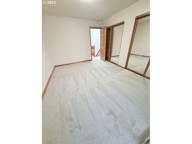 5230 Sw 42ND Ave, Portland, OR 97221